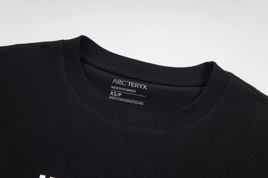 【 Quality】 Arc’teryx 𝟮𝟰𝘀𝘀 T ， OS Premium 32S g Quality ： ：White Black Size：XS S M L